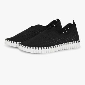 Ilse Jacobsen Hornbaek Black and White Perforated Tulip Slip-On Shoes
